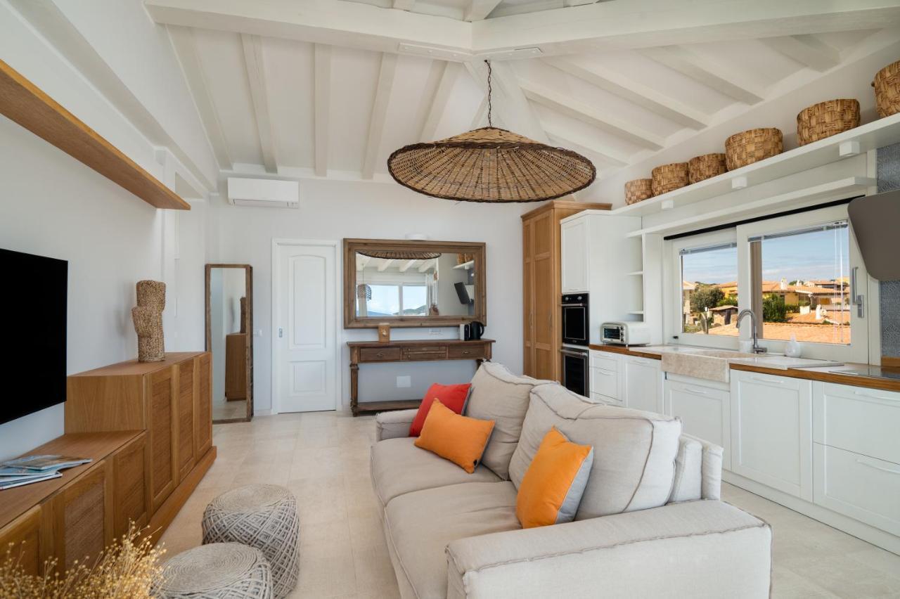 S'Abba Seafront Apartments - Your House In Sardinia Golfo Aranci Exteriör bild