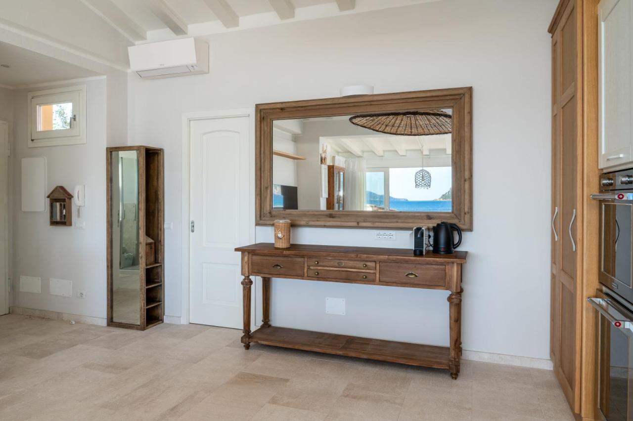 S'Abba Seafront Apartments - Your House In Sardinia Golfo Aranci Exteriör bild