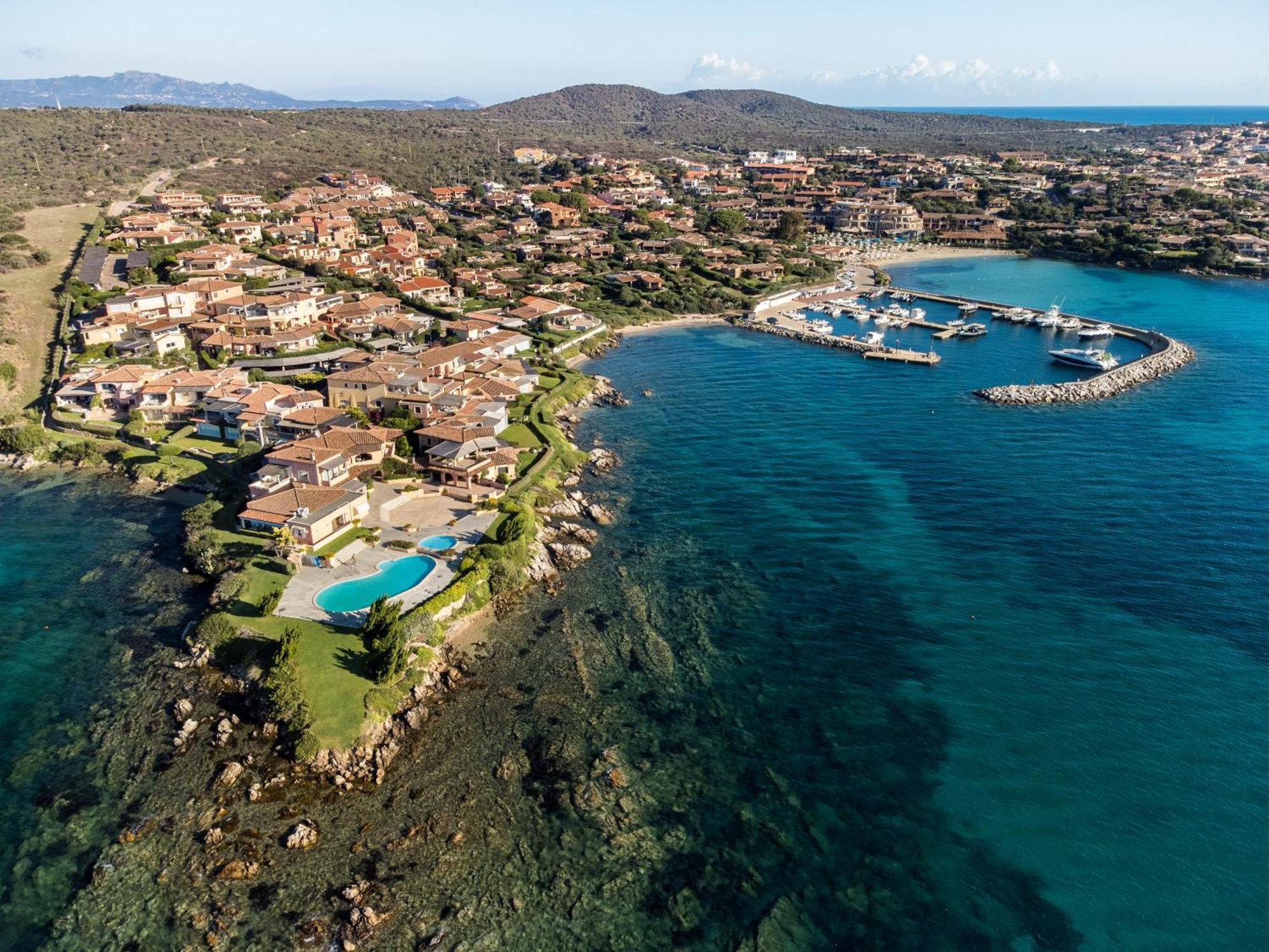 S'Abba Seafront Apartments - Your House In Sardinia Golfo Aranci Exteriör bild