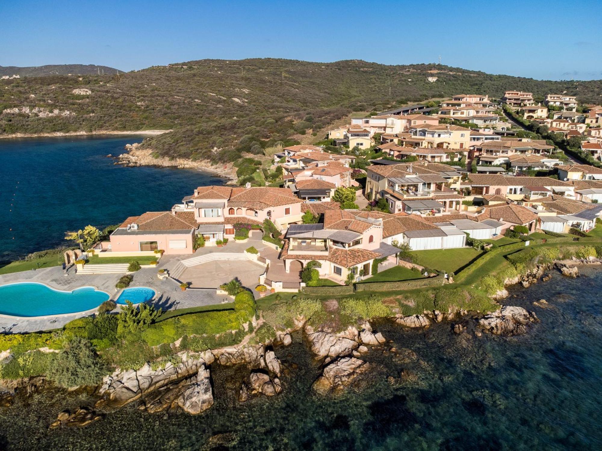 S'Abba Seafront Apartments - Your House In Sardinia Golfo Aranci Exteriör bild
