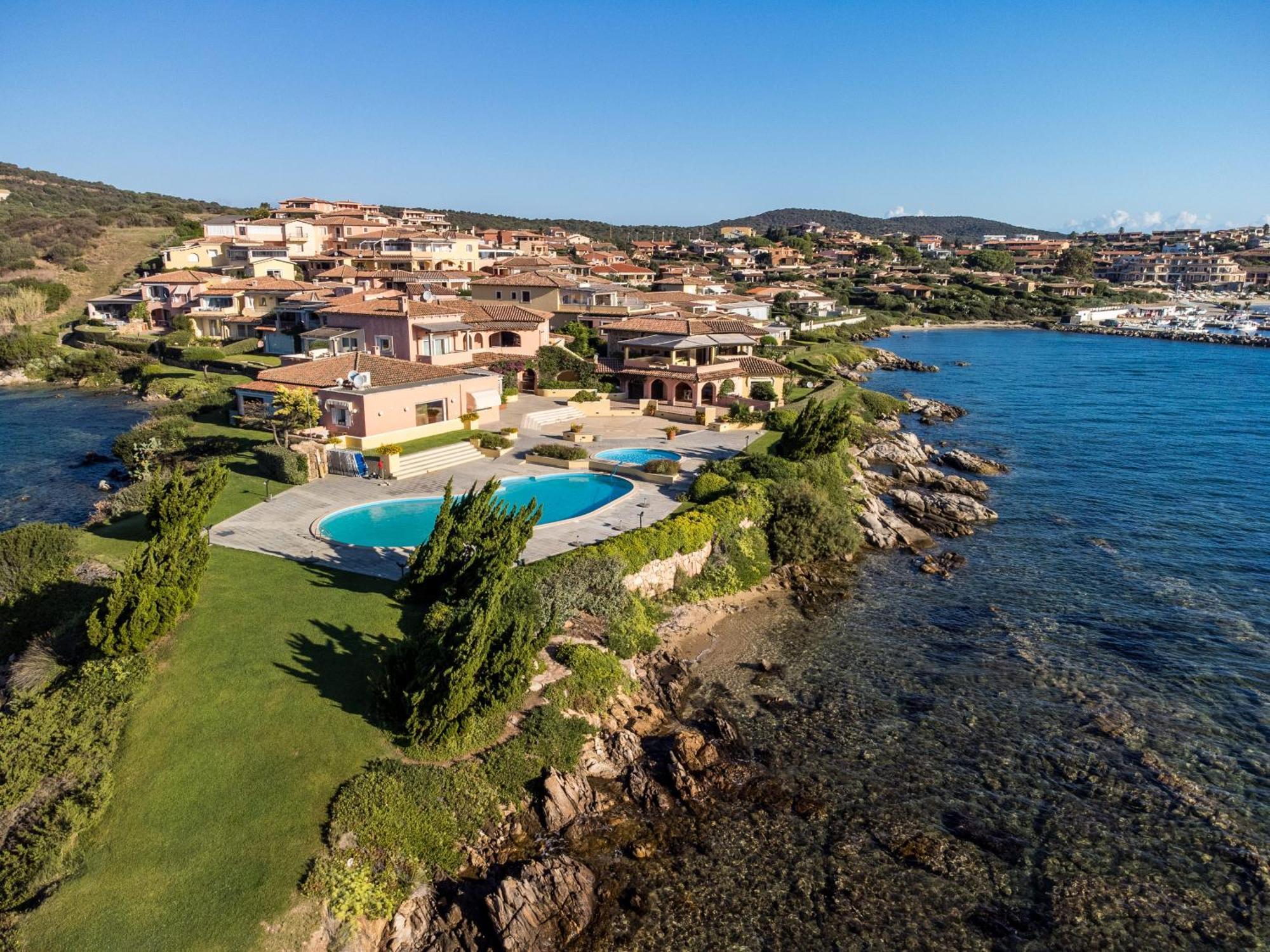 S'Abba Seafront Apartments - Your House In Sardinia Golfo Aranci Exteriör bild