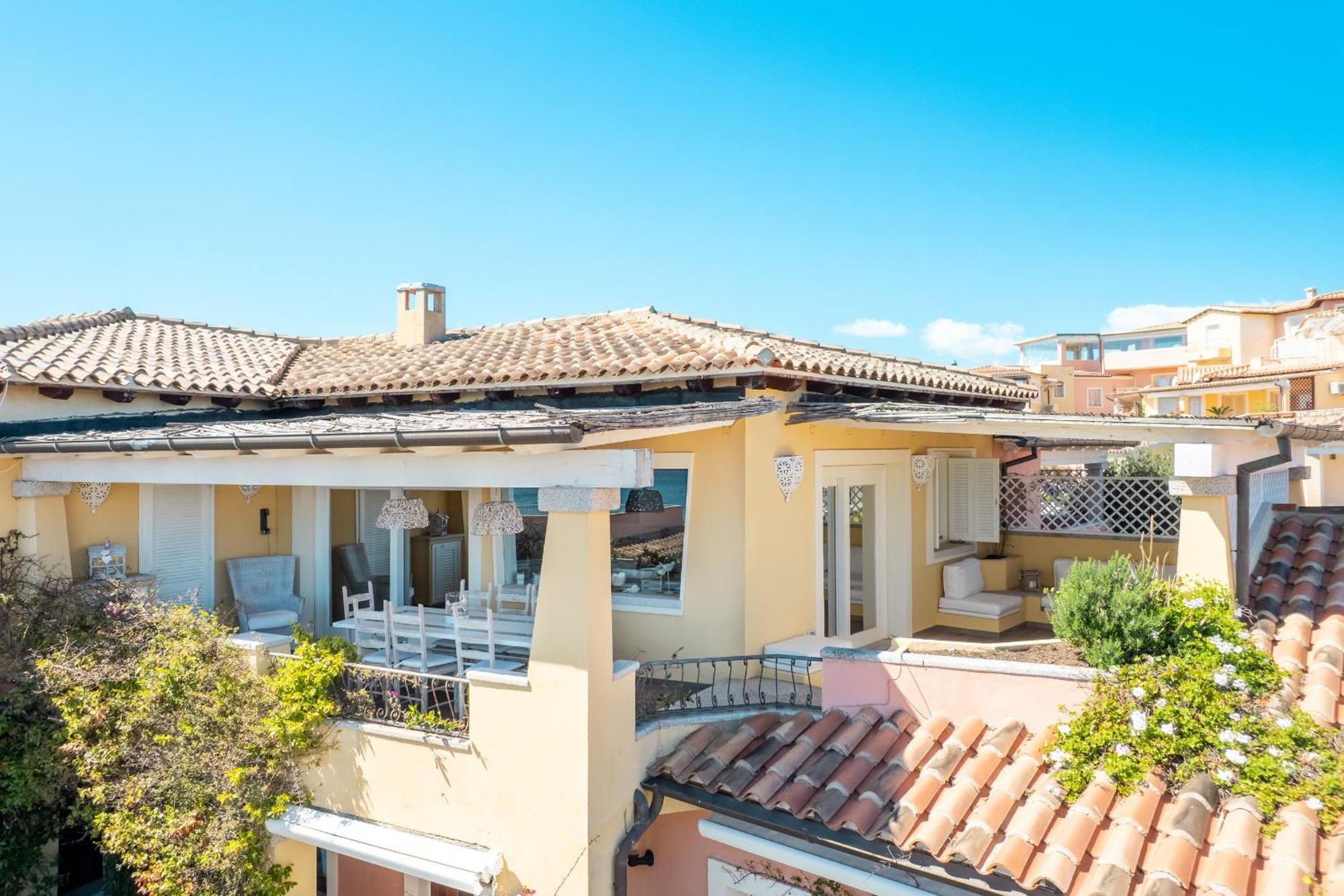 S'Abba Seafront Apartments - Your House In Sardinia Golfo Aranci Exteriör bild