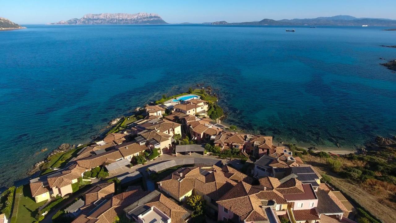S'Abba Seafront Apartments - Your House In Sardinia Golfo Aranci Exteriör bild